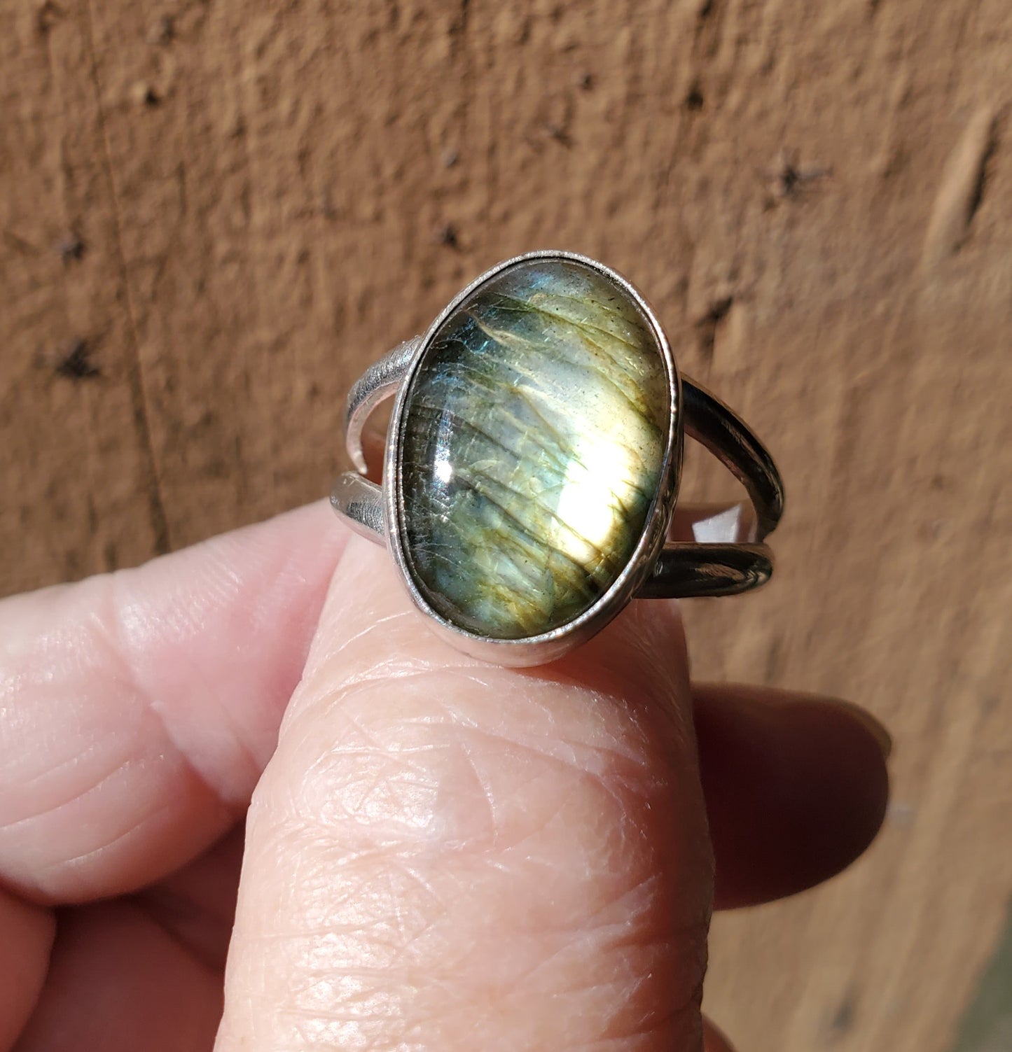 Labrodite Ring