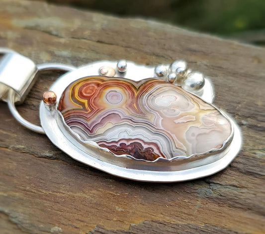 Laguna Lace Agate Pendant